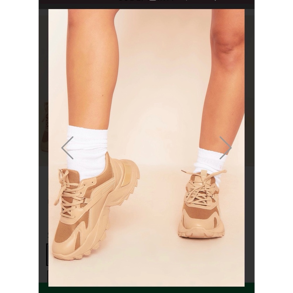Chunky sneakers